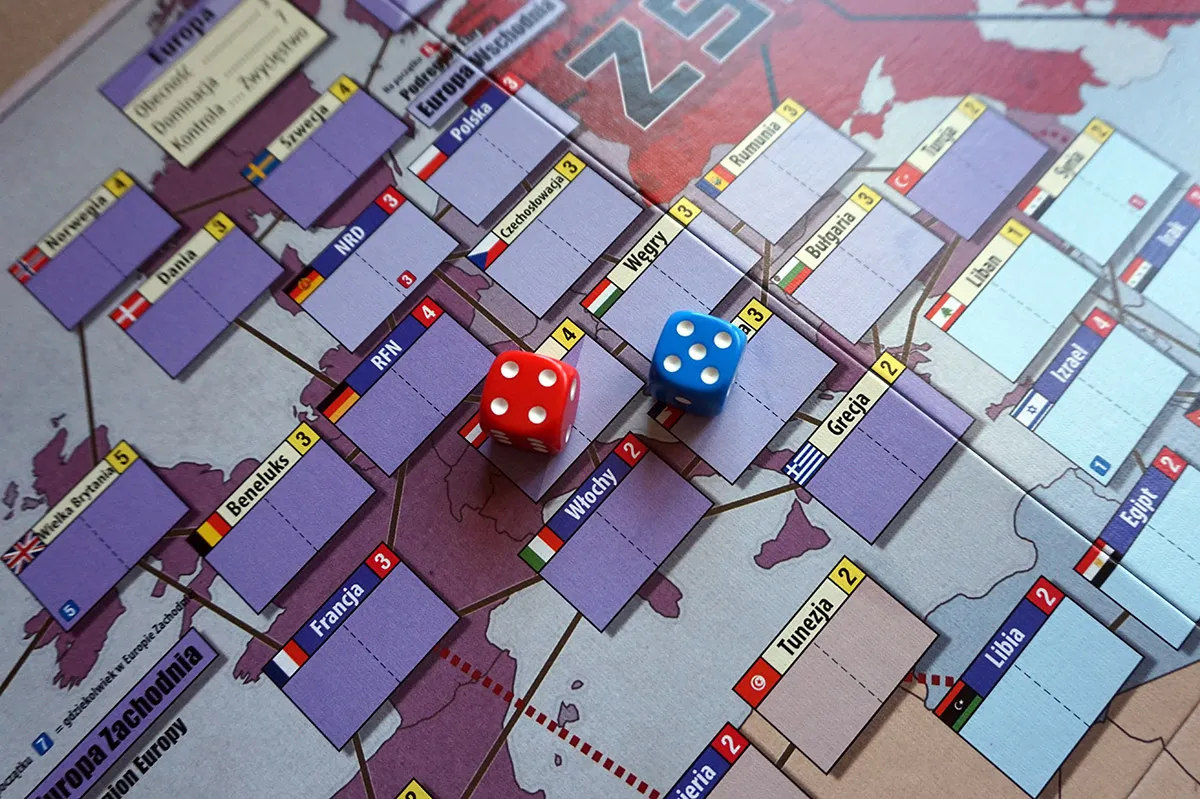 StareGranie: Zimna Wojna (3 ed.) — gra na stole Angry BoardGamer, zdjęcie 10