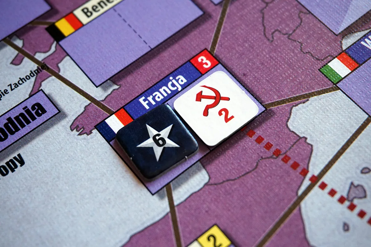 StareGranie: Zimna Wojna (3 ed.) — gra na stole Angry BoardGamer, zdjęcie 11