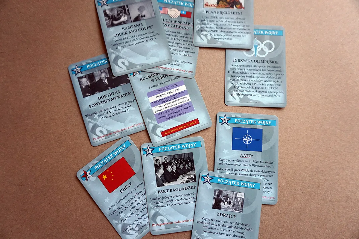 StareGranie: Zimna Wojna (3 ed.) — gra na stole Angry BoardGamer, zdjęcie 12
