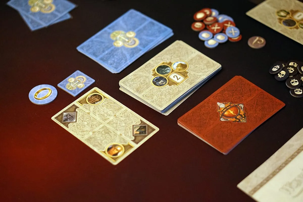 Wojna o Pierścień: Gra Karciana — gra na stole Angry BoardGamer, zdjęcie 2