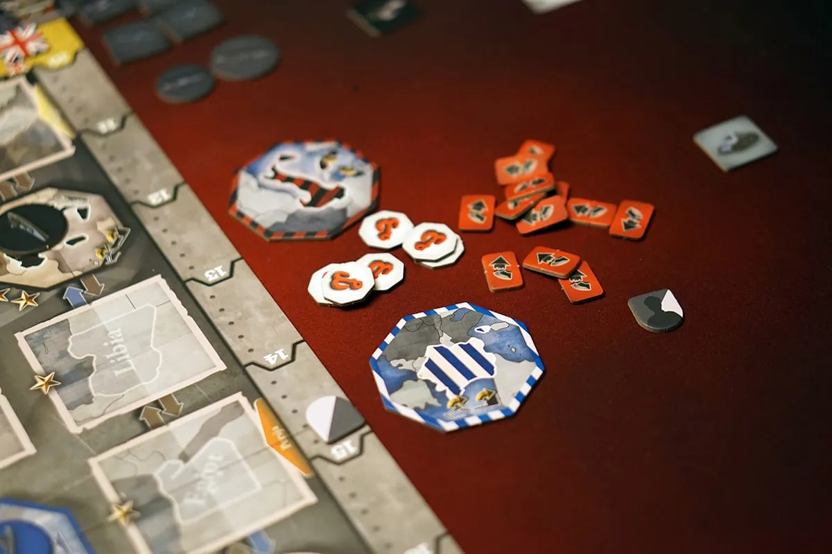 Total Domination — gra na stole Angry BoardGamer, zdjęcie 3