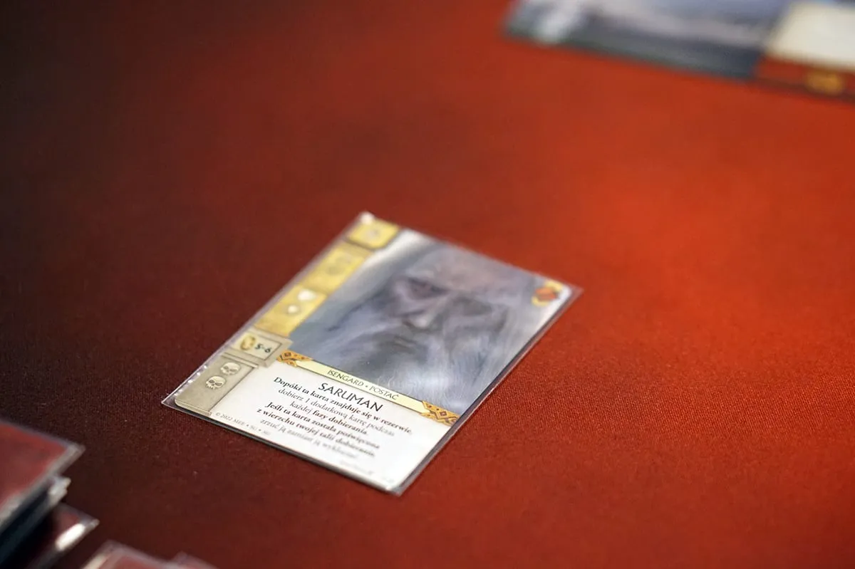 Wojna o Pierścień: Gra Karciana — gra na stole Angry BoardGamer, zdjęcie 3