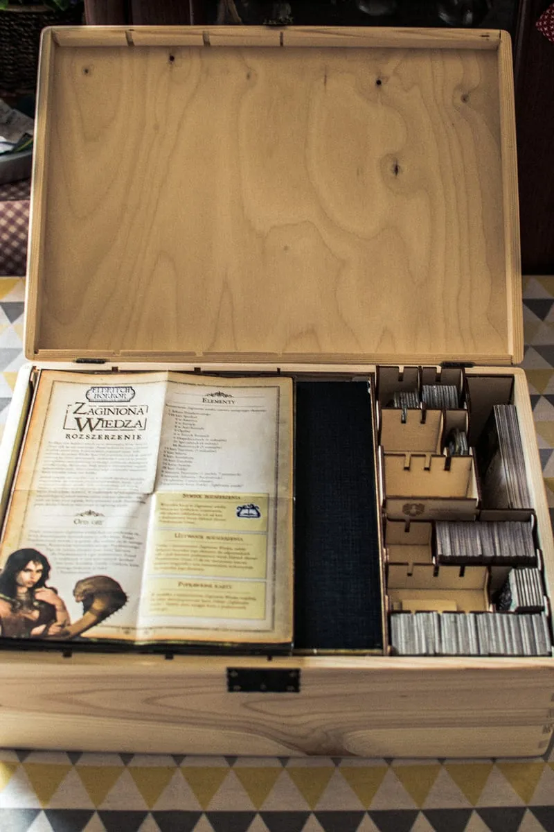 Kufer „HORROR ED.2” dedykowany grze Eldritch Horror — gra na stole Angry BoardGamer, zdjęcie 8