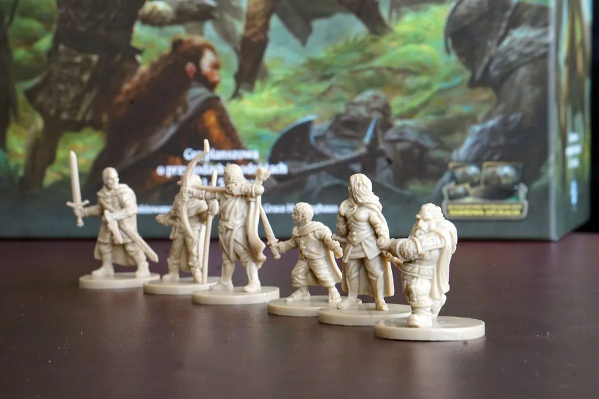 Władca Pierścieni: Podróże przez Śródziemie — gra na stole Angry BoardGamer, zdjęcie 4