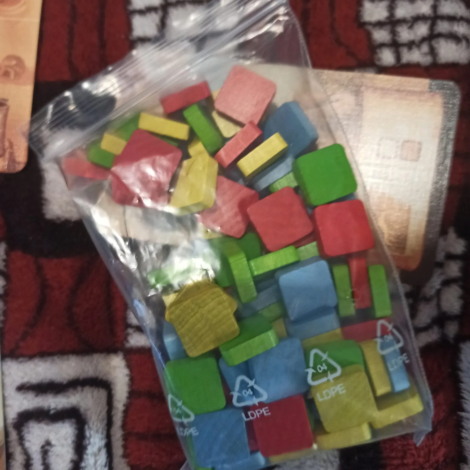 Tu i tam — gra na stole Angry BoardGamer, zdjęcie 2