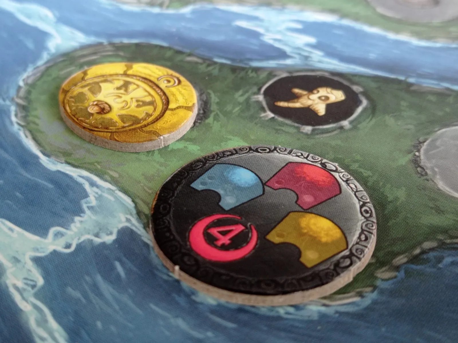 Bonfire – Leśne Stworzenia i Pradawne Drzewa — gra na stole Angry BoardGamer, zdjęcie 1