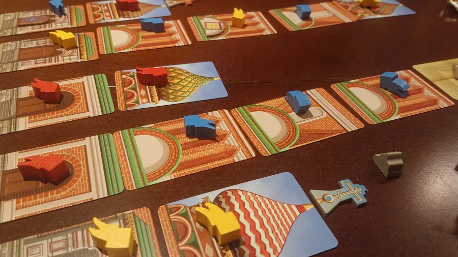 Czerwona katedra — gra na stole Angry BoardGamer, zdjęcie 3
