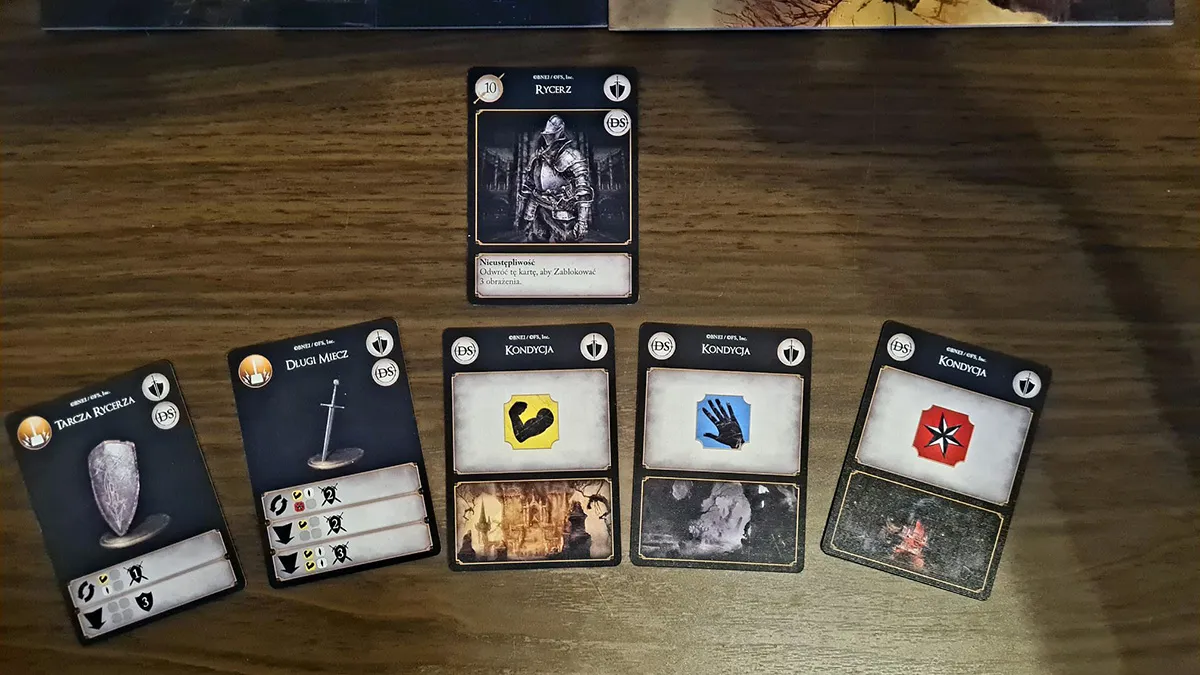 Dark Souls: Gra Karciana — gra na stole Angry BoardGamer, zdjęcie 4