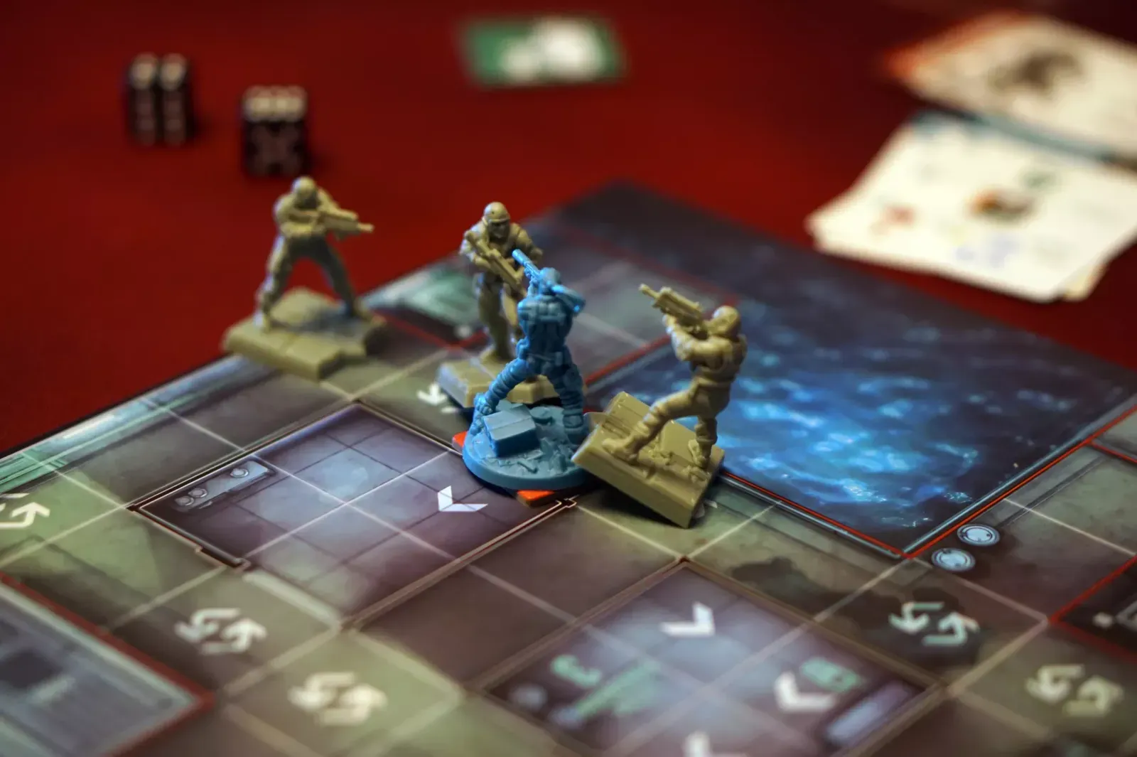 Metal Gear Solid: Gra Planszowa — gra na stole Angry BoardGamer, zdjęcie 3