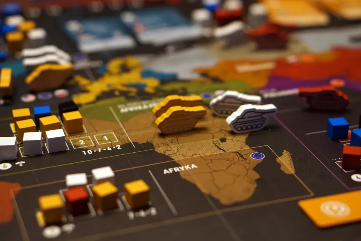 World Order — gra na stole Angry BoardGamer, zdjęcie 12