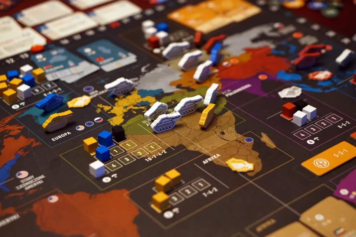 World Order — gra na stole Angry BoardGamer, zdjęcie 1