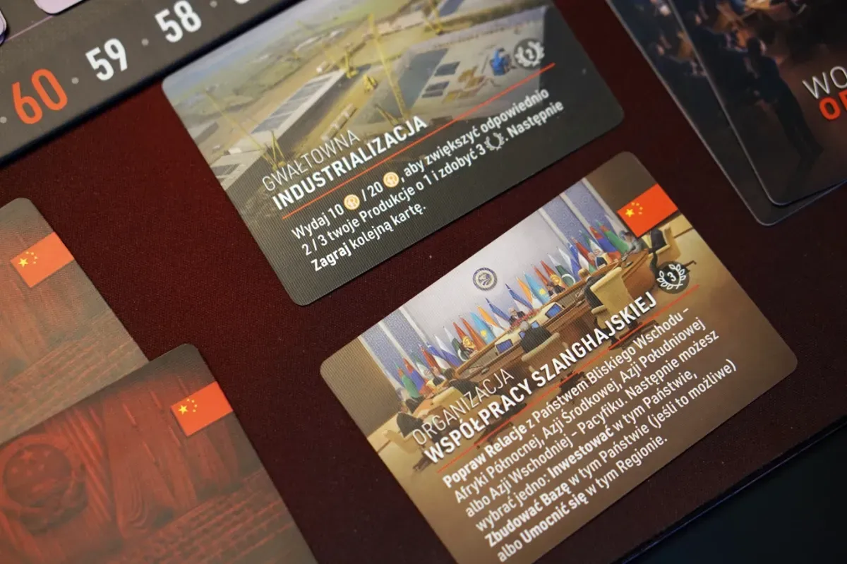 World Order — gra na stole Angry BoardGamer, zdjęcie 9