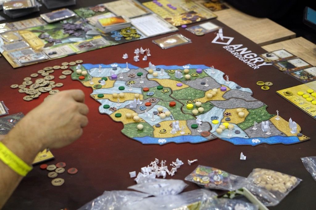 Spirit Island na macie Angry Boardgamer
